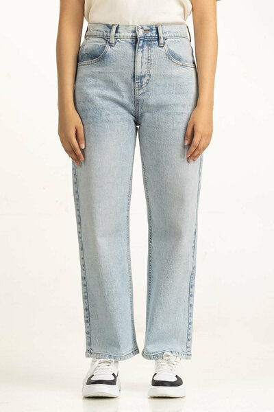 Straigh Fit Jeans