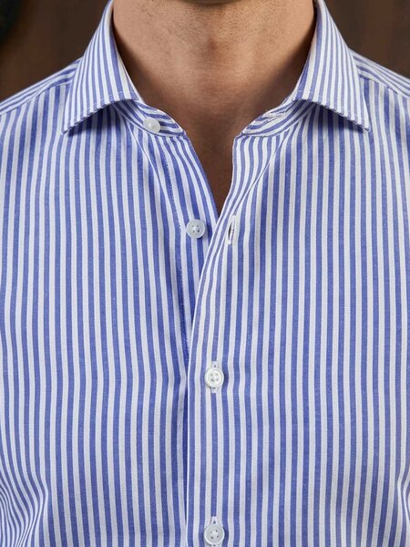 White & Blue Striped, Classic Edition, Cutaway Collar Men’s Formal Shirt (FS-3084)