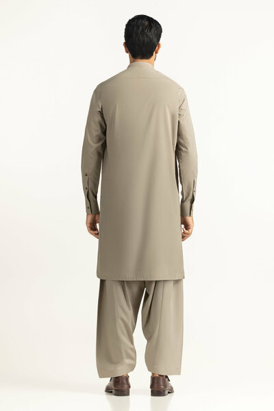Regular Fit Styling Suits