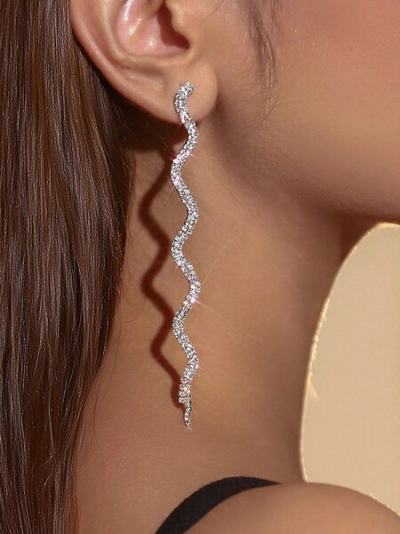 Shein - 1 Pair Elegant S-Shaped Multi-Layer Crystal Rhinestone Tassel Earrings - Silver