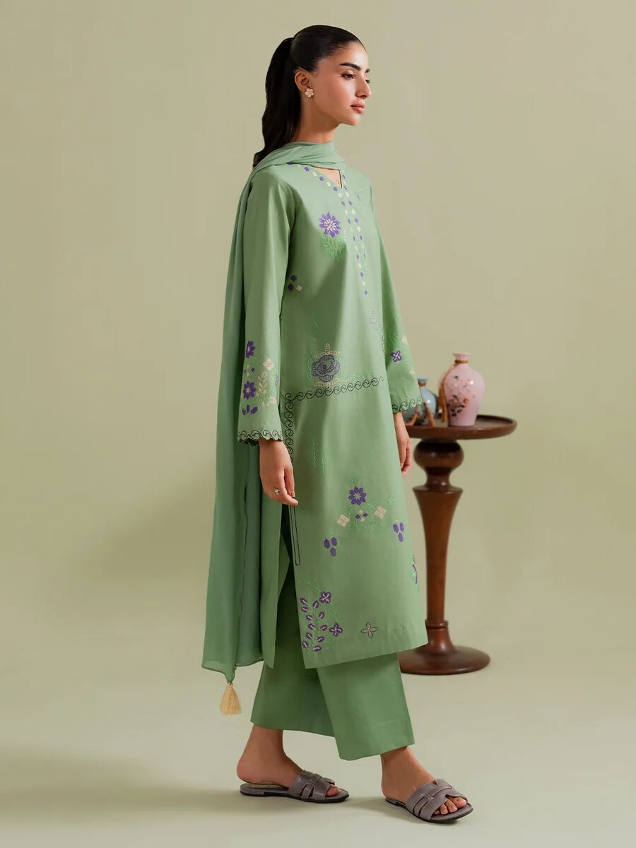 Pistachio-3Pc Embroidered Set