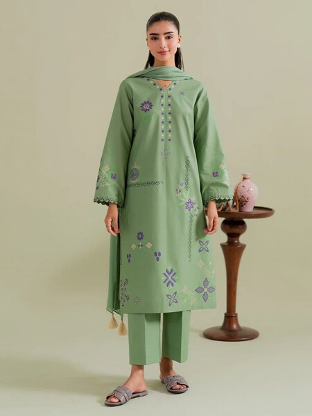 Pistachio-3Pc Embroidered Set