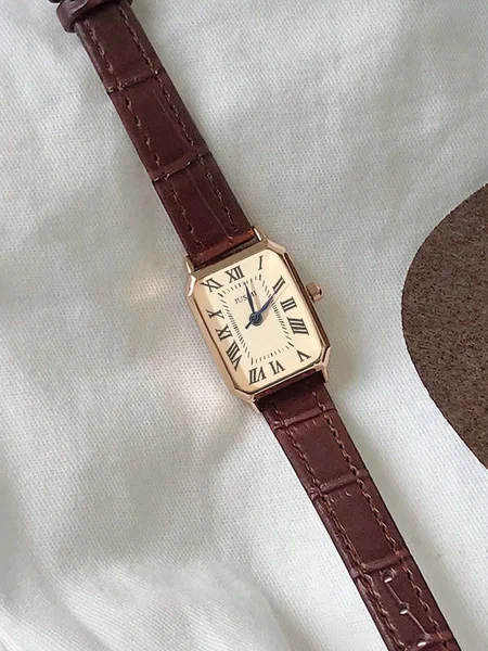 Shein - 1pc Teenager/Student Square Roman Numeral Dial Leather Band Quartz Watch - Brown