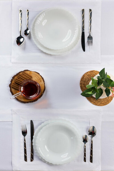 White Cube Dobby Table Cover