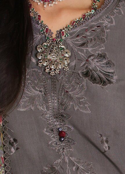 Noor by Saadia Asad Unstitched Embroidered Linen 3 Piece Suit SA26UNL D4 A - Winter Collection