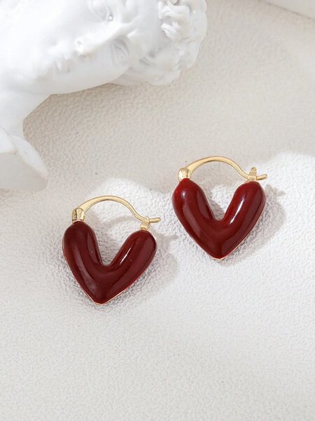 Shein - 1 Pair Elegant And Delicate Heart Stud Earrings, Suitable For Daily Wear