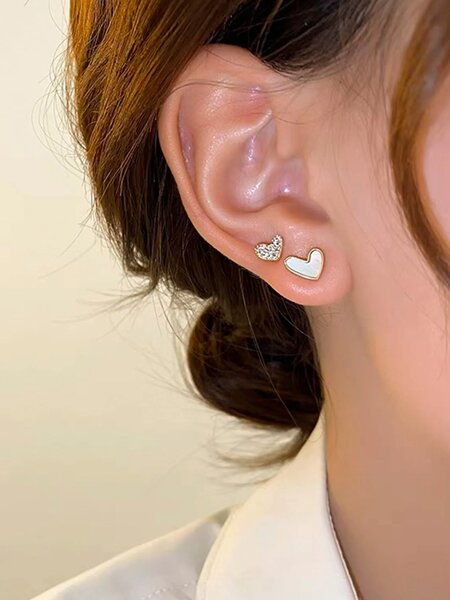 Shein - 3pairs/set Fashionable Simple Delicate Heart Shape Rhinestone Decor Women's Stud Earrings