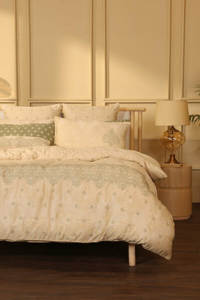 Misty Green Embroidered Quilt Cover Set