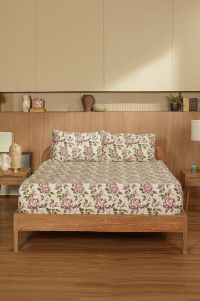 Blooming Petals Bed Sheet Set