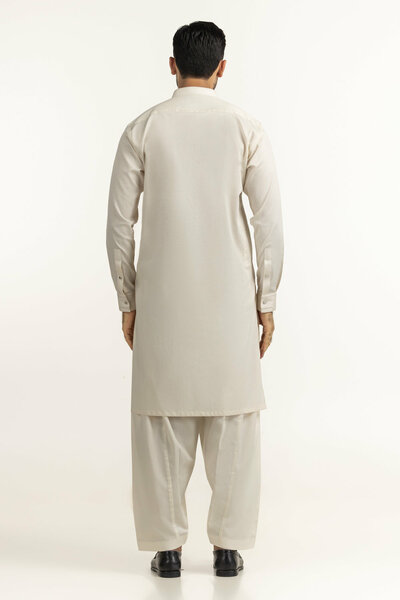 Regular Fit Styling Suits