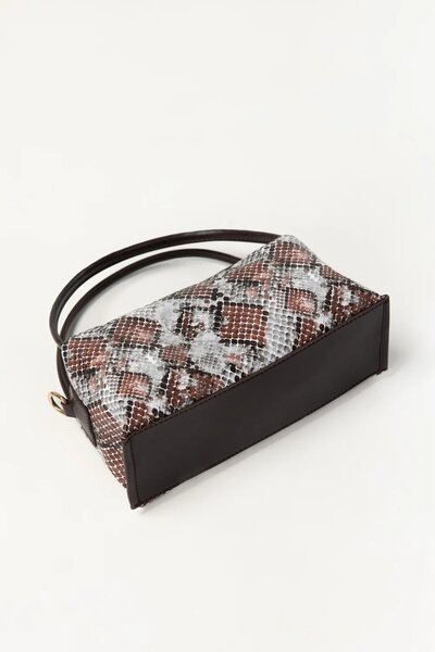 Maroon Hand Bags IBS-HDB26-031