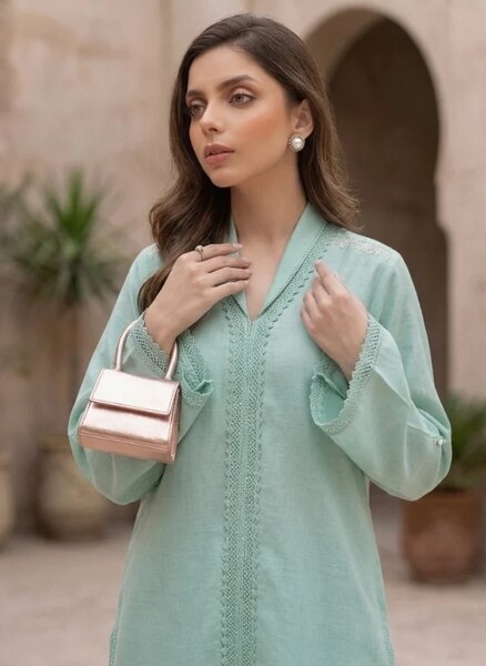 Mint Mystique - NV30D02