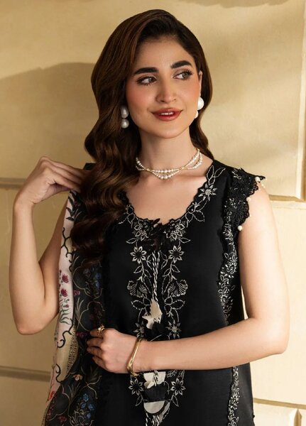 Carnation by Rang Rasiya Unstitched Embroidered Lawn 3 Piece Suit RR26UCL D8 LEAH - Eid Collection