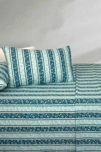 Blue Patch Bed Sheet Set
