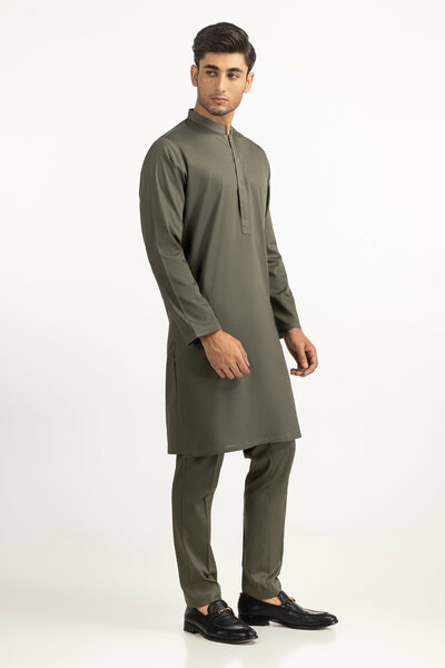 Regular Fit Styling Suits