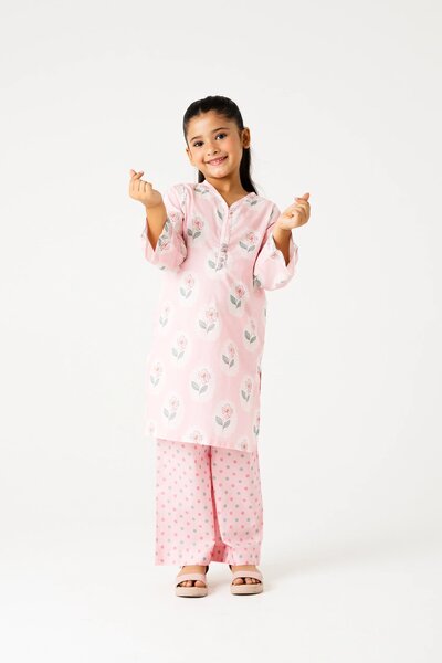 Floral Frams Printed Kurta Set - 2pc