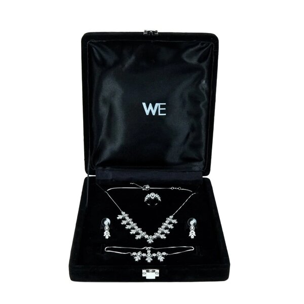 Women Necklace Jewelry 4 Pcs - 004815j