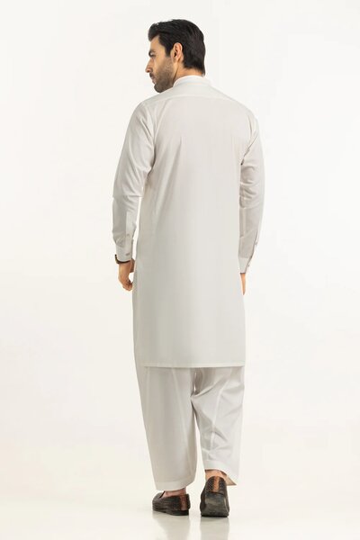 Regular Fit Styling Suits
