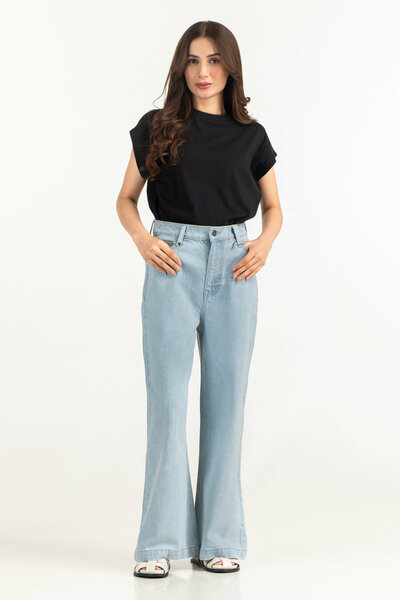 Wide Leg Fit Jeans
