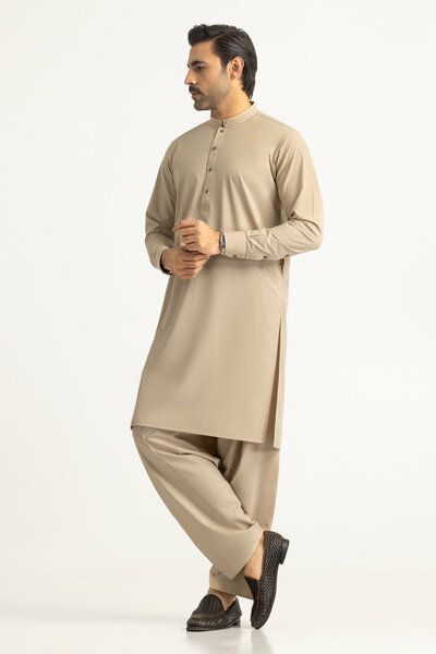 Regular Fit Styling Suits
