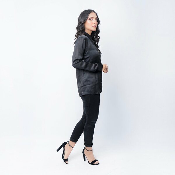 VYBE -Button Down Top Black