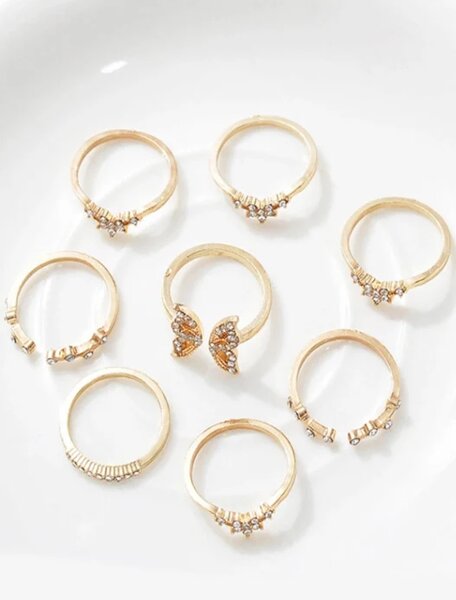 Shein 8pcs European And American Bohemian Style Inlaid Diamond Butterfly Ladies Ring Set Gift