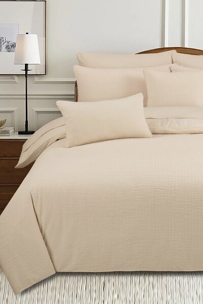 Crystal Rose Seersucker Dyed Duvet Cover
