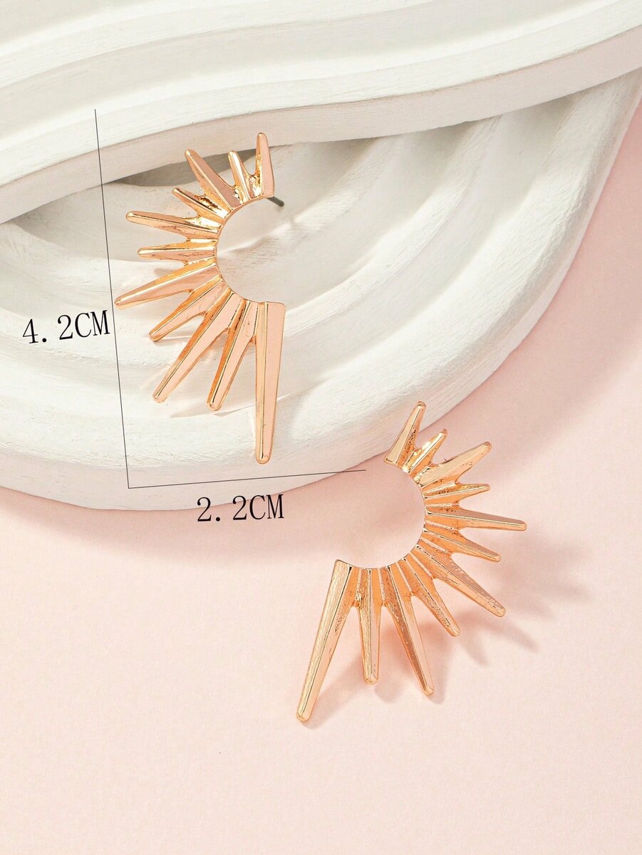 Shein - Structured Stud Earrings