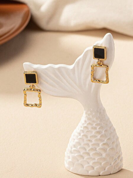 Shein - 1pair Irregular Square Black Resin Dangle Earrings, European And American Fashionable Style