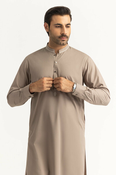Regular Fit Styling Suits