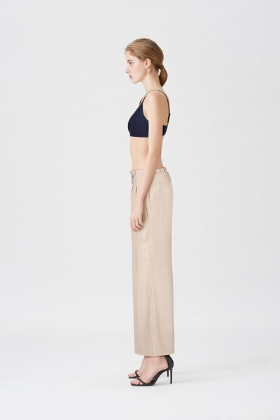 BLS - Clarie Non Wired And Padded Bra - Navy Blue
