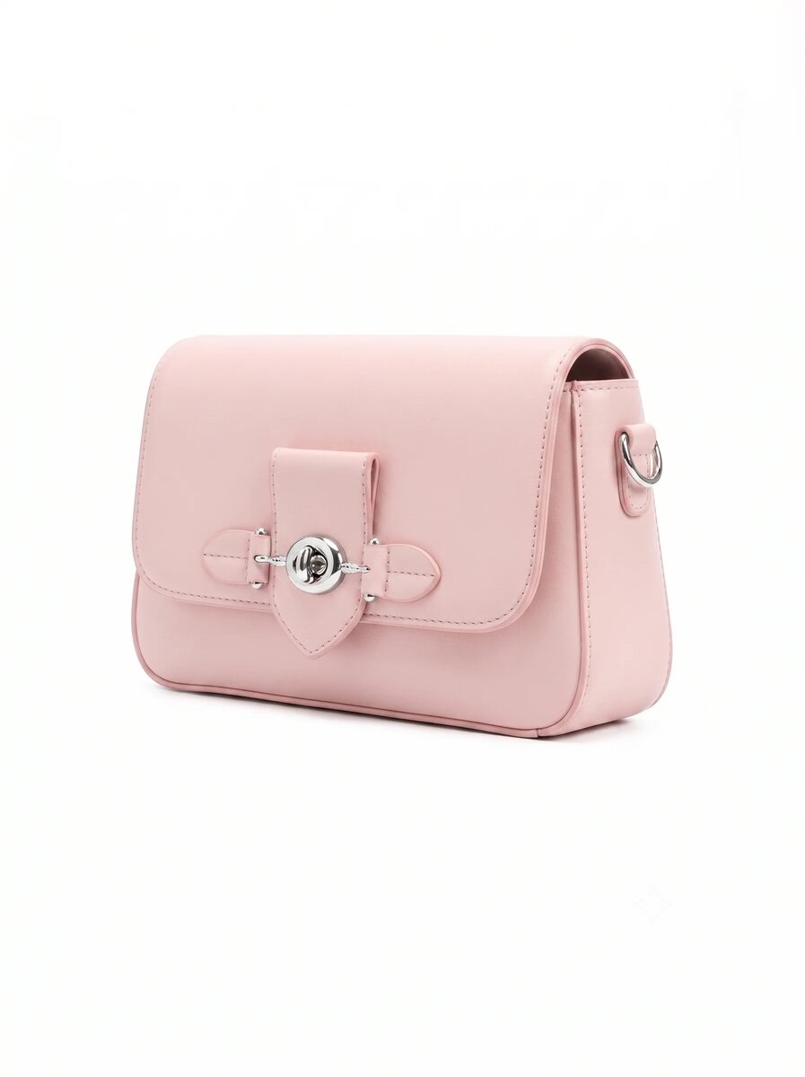 Nyra Pink