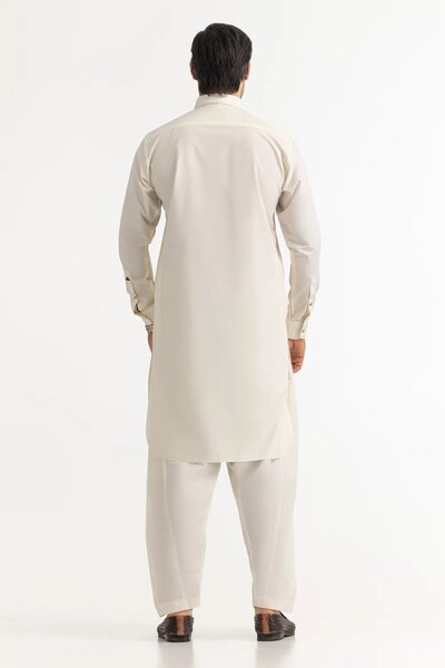 Regular Fit Styling Suits