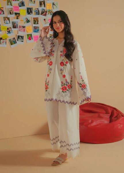 Dhaga Women RTW Embroidered Lawn 2 Piece Suit DHA-PEAK - Casual Collection