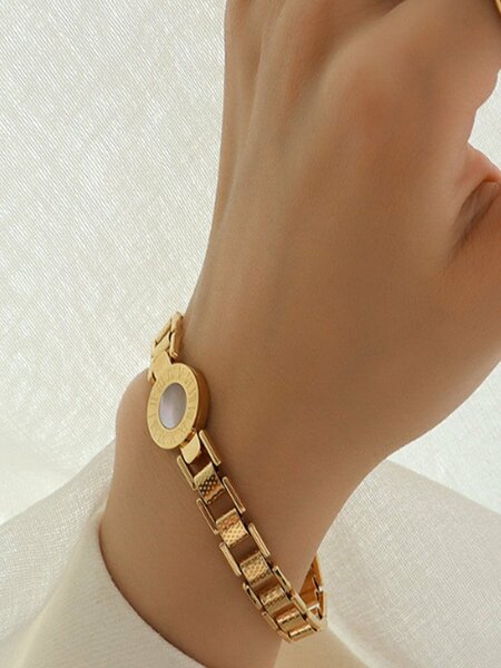 Shein - 1Pc Fashion Stainless Steel Roman Numeral Detail Round Decor Chain Bracelet For Women For Dating Party