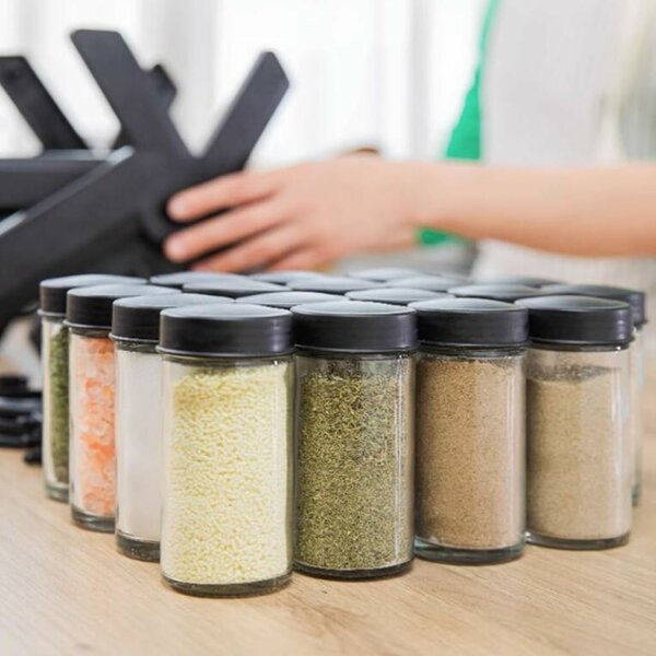 Home.Co- 18 PCs Rotating Spice Rack