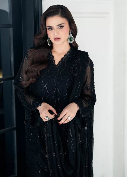 Salitex Embroidered Lawn Suits Unstitched 3 Piece SUNS7CH072UT - Summer Collection