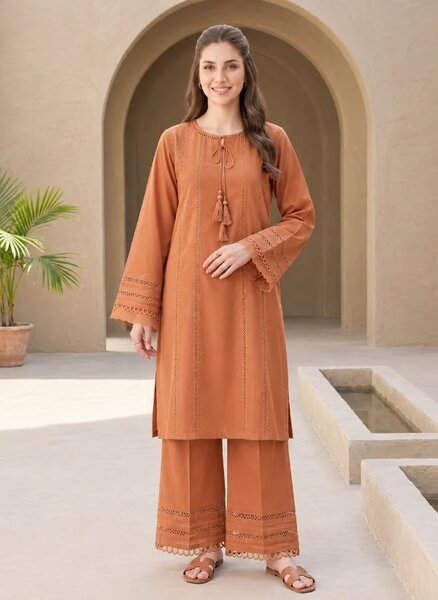 Terracotta Charm - NV33D06