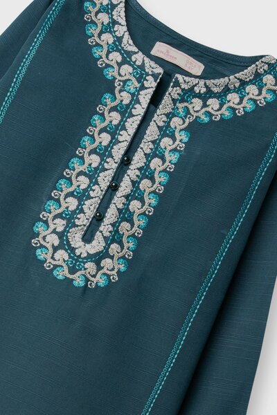 Zinc Grace Embroidered Khaddar Set - 2pc