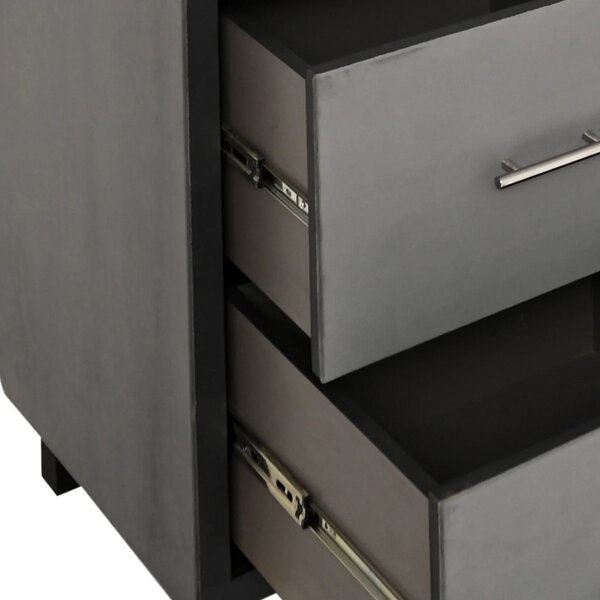 Kingsley Dresser