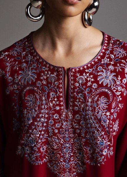 Saraab by Zara Shahjahan Unstitched Embroidered Marina 3 Piece Suit ZS26USW Qirmiz - Winter Collection