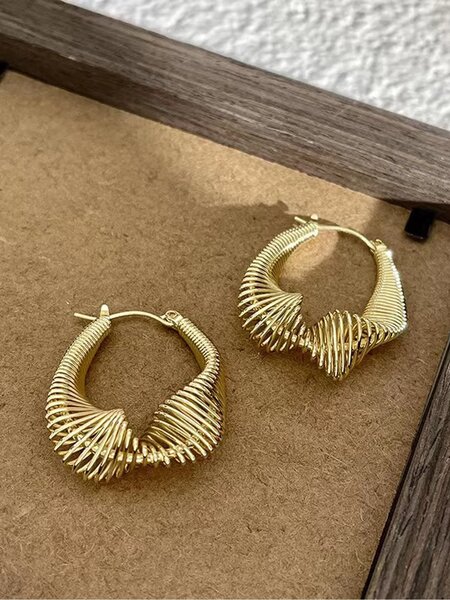 Shein - 1pair Fashionable & Elegant Twisted Irregular Coil Design 18k Gold-plated Stainless Steel Earrings Suitable For Women's Daily Wear