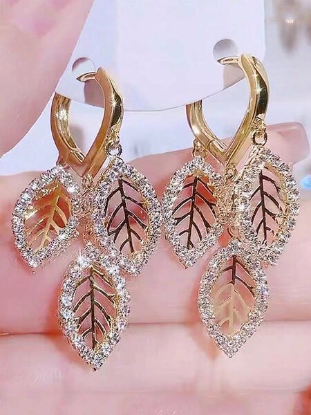Shein - 1Pair Fashionable Hollow Out Leaf Shaped Earring With Full Rhinestone, Multiple Layers
