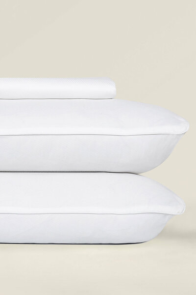 White Cube T-225 Bed Sheet Set