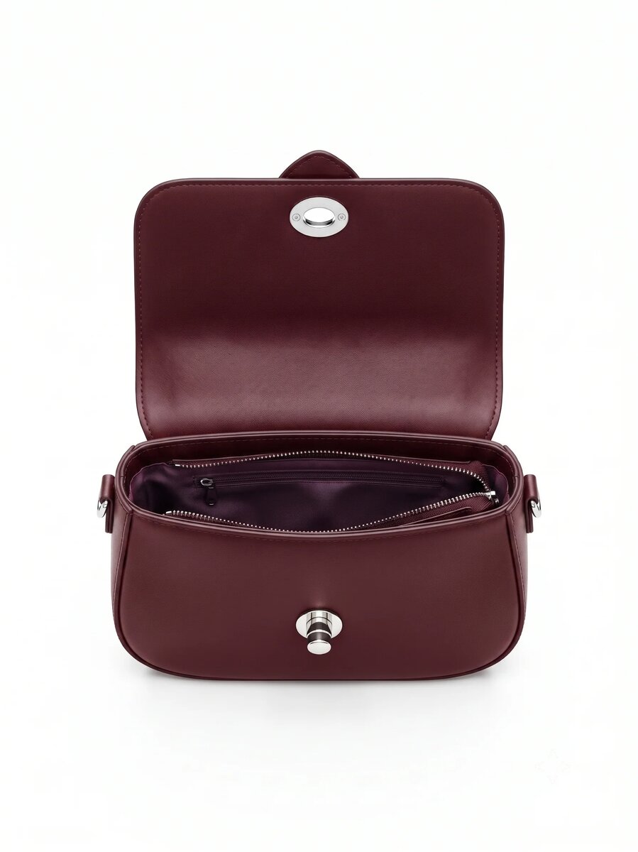 Nyra Maroon