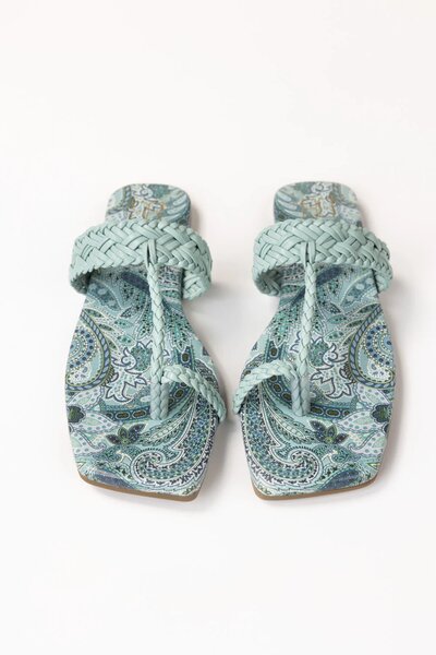 Grey Kolhapuri IFS-KLP26-007