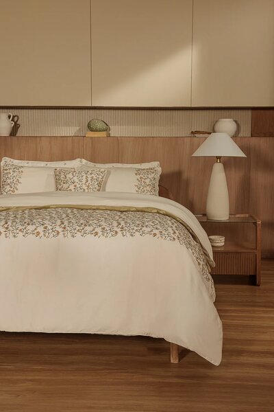 Ditsy Flora Embroidered Quilt Cover Set