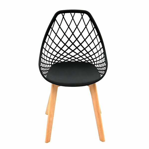 Lean Outdoor Chair