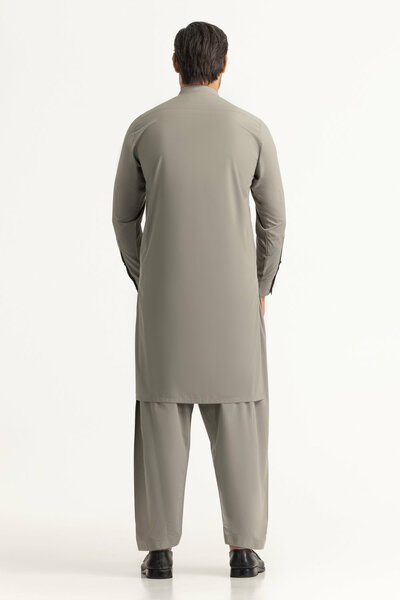 Regular Fit Styling Suits