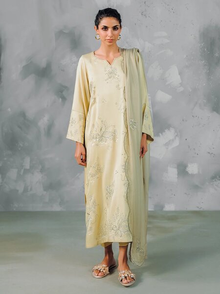 BISCOTTI BLISS - 2pcs Khaddi Silk Ensemble